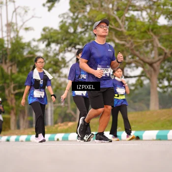 Runner Photo 7528104