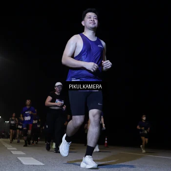 Runner Photo 7528109