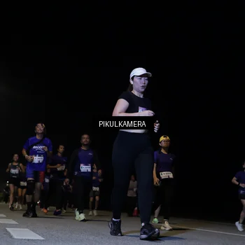 Runner Photo 7528110