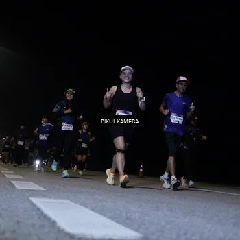 Runner Photo 7528241