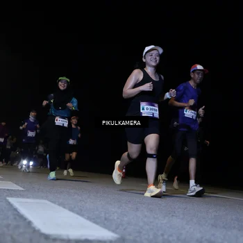 Runner Photo 7528245