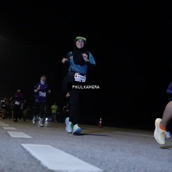 Runner Photo 7528247
