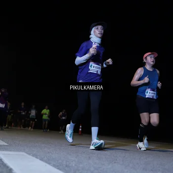 Runner Photo 7528274