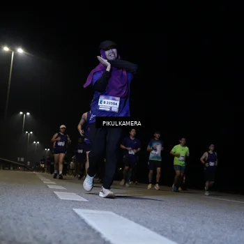 Runner Photo 7528286