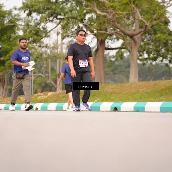 Runner Photo 7528288