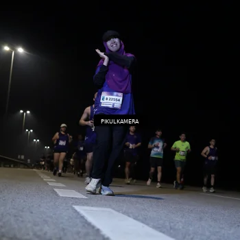 Runner Photo 7528300