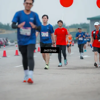 Runner Photo 7528305