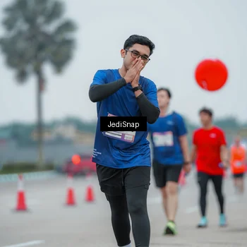 Runner Photo 7528309