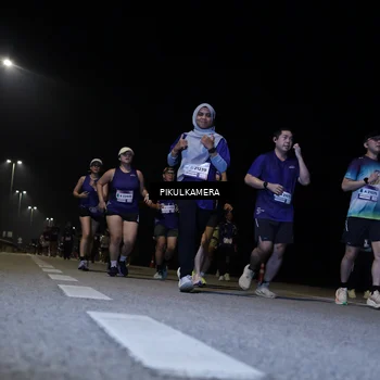 Runner Photo 7528330
