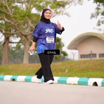 Runner Photo 7528334