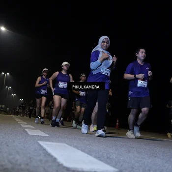 Runner Photo 7528340