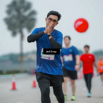 Runner Photo 7528345