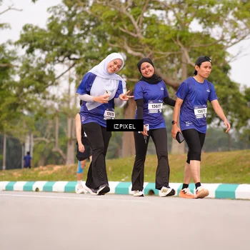 Runner Photo 7528350