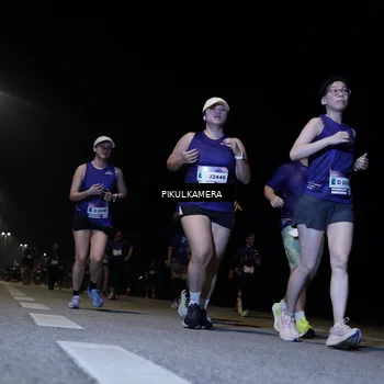 Runner Photo 7528356