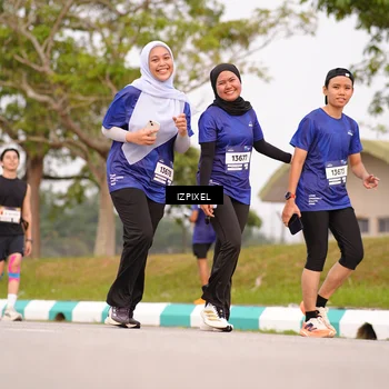 Runner Photo 7528370