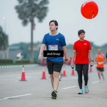 Runner Photo 7528377
