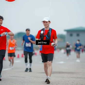 Runner Photo 7528439