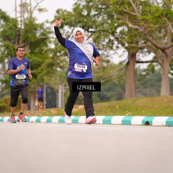 Runner Photo 7528443