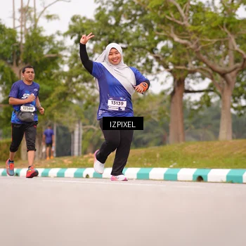 Runner Photo 7528446