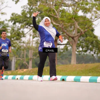 Runner Photo 7528448