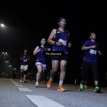 Runner Photo 7528451