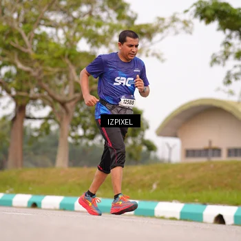 Runner Photo 7528466
