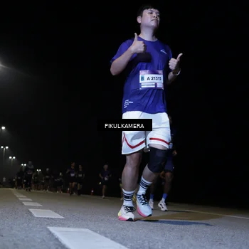 Runner Photo 7528472
