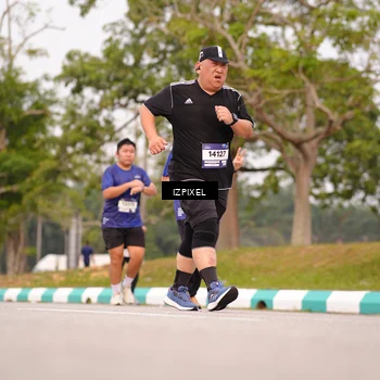 Runner Photo 7528481