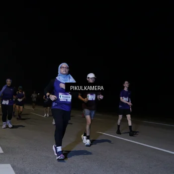 Runner Photo 7528484