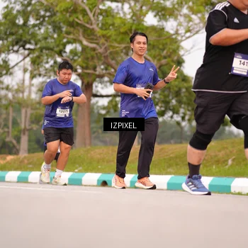 Runner Photo 7528496