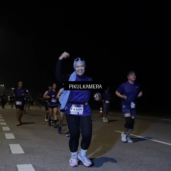 Runner Photo 7528524