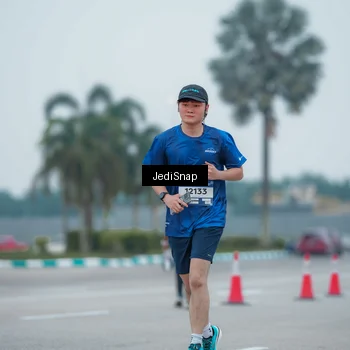 Runner Photo 7528537