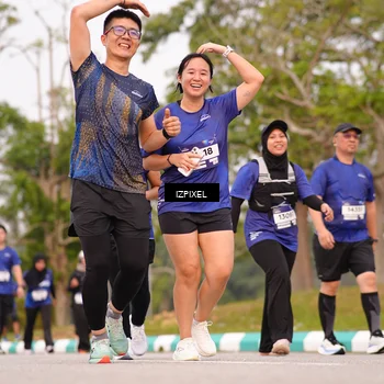 Runner Photo 7528573