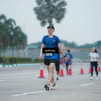 Runner Photo 7528579