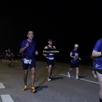 Runner Photo 7528582