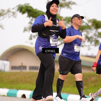 Runner Photo 7528591