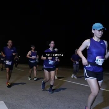 Runner Photo 7528595