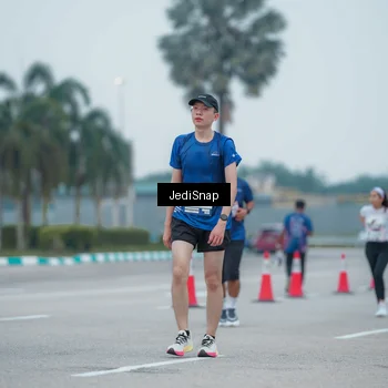 Runner Photo 7528601