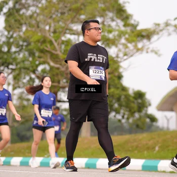 Runner Photo 7528643
