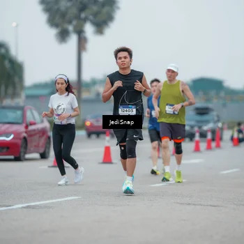 Runner Photo 7528645