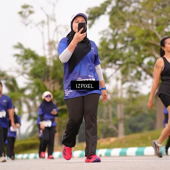 Runner Photo 7528655