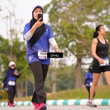 Runner Photo 7528656