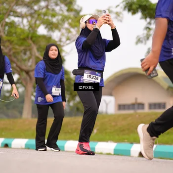 Runner Photo 7528685