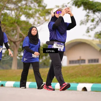 Runner Photo 7528686