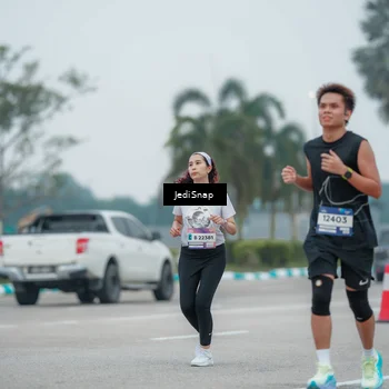 Runner Photo 7528701