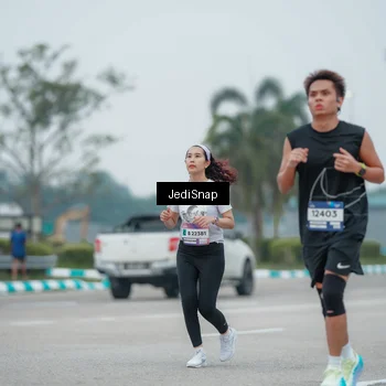 Runner Photo 7528709