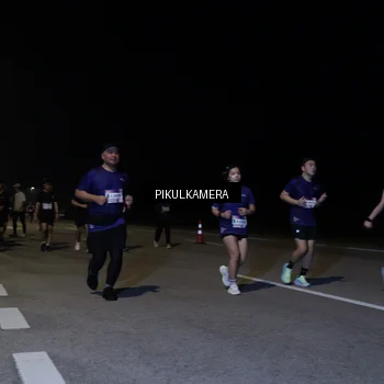 Runner Photo 7528716