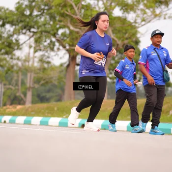 Runner Photo 7528728