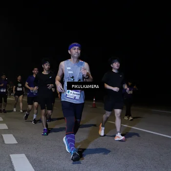 Runner Photo 7528764