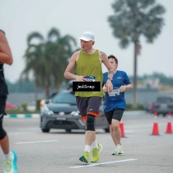 Runner Photo 7528793